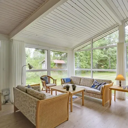 Chrissie - 150m From The Sea By Interhome * Hals